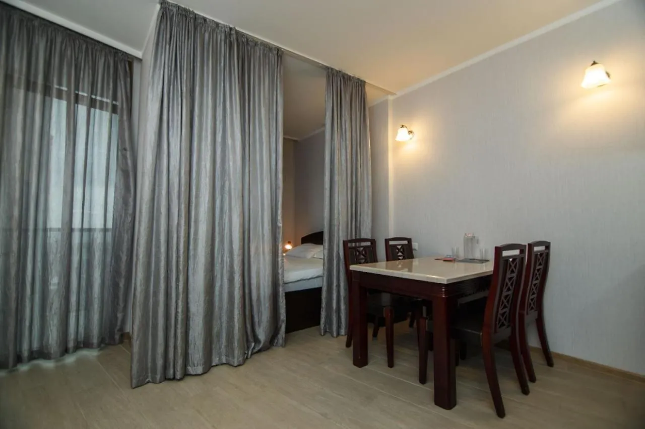 Rezal Plaza Batumi Daire 0*,  Gürcistan