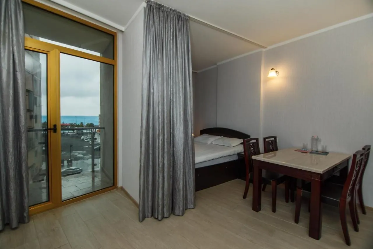Rezal Plaza Batumi Daire
